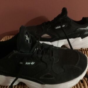 ADIDAS TORSION athletic shoes FALCON black with mirror women's